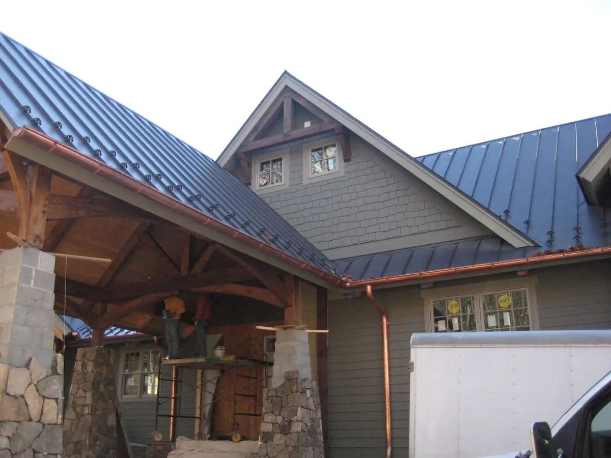 Craftsman Roofing team delivering quality roofing work in Lee Center
